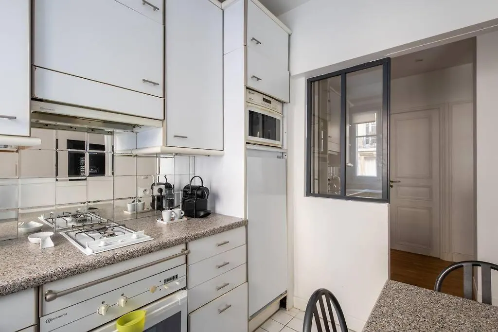 Goujon - Cozy Apartment In Nation-Picpus Neighborhood Paris