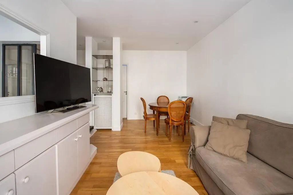 Goujon - Cozy Apartment In Nation-Picpus Neighborhood Paris