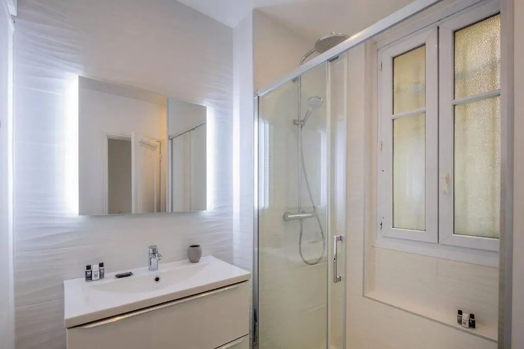 Goujon - Cozy Apartment In Nation-Picpus Neighborhood Paris 0*,  France